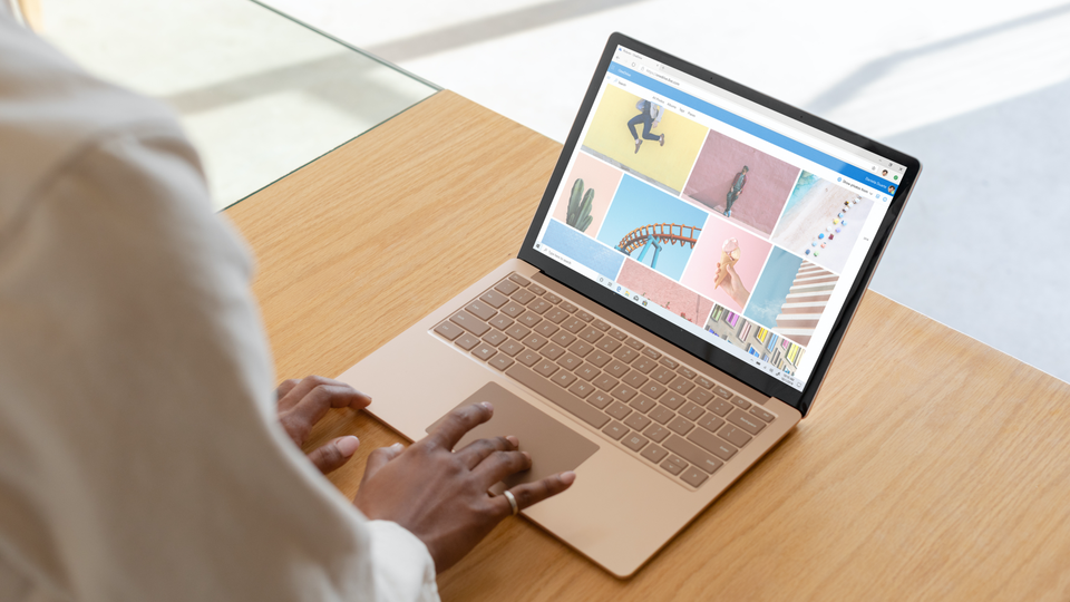 Available in a range of colours, the Surface Laptop 3 has an elegant premium look.