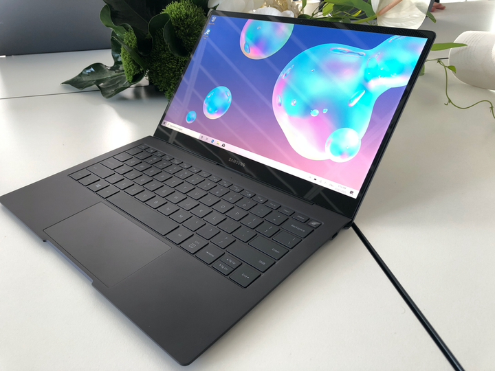 Executive Traveller gets hands-on with the new Samsung Galaxy Book S notebook.