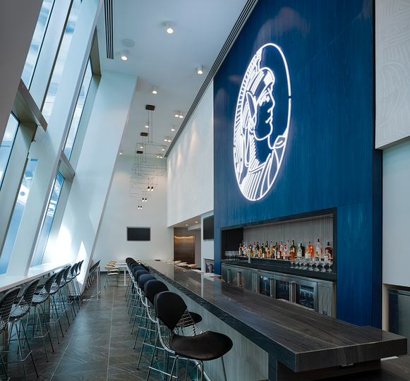 The bar at the AMEX Centurion Lounge, LAX.
