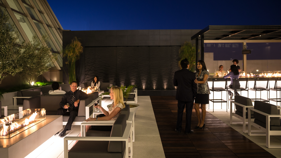 The outdoor patio at the Star Alliance business class lounge, LAX.
