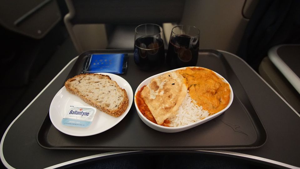 Chicken curry for dinner on a Brisbane to Melbourne flight.