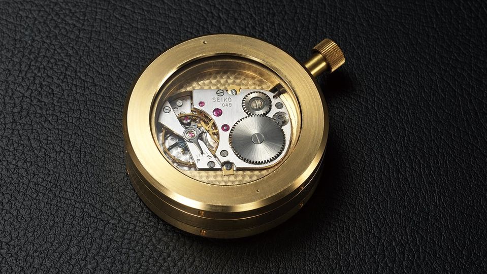 This small movement made a big impact: one of the Seiko movements entered into the Swiss Chronometry competitions.