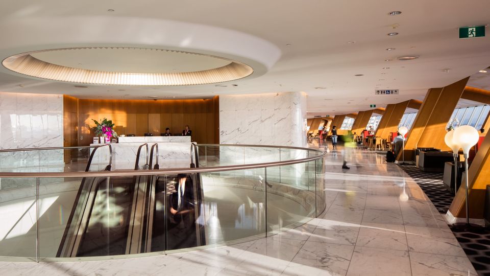 Qantas' stunning Sydney first class lounge.