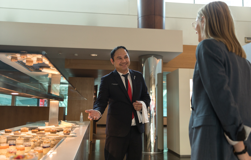 Here's how the 'hosted' service worked at Qantas' Sydney domestic lounges.