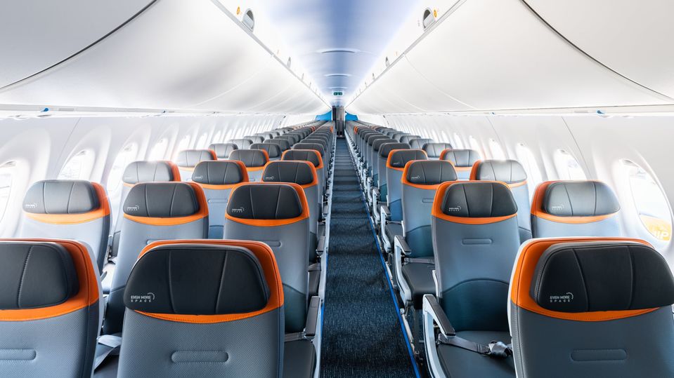 Inside JetBlue's Airbus A220.