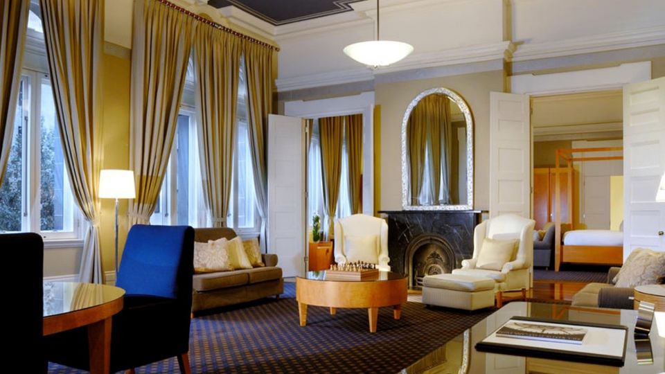The Heritage Long Suite at The Fullerton
