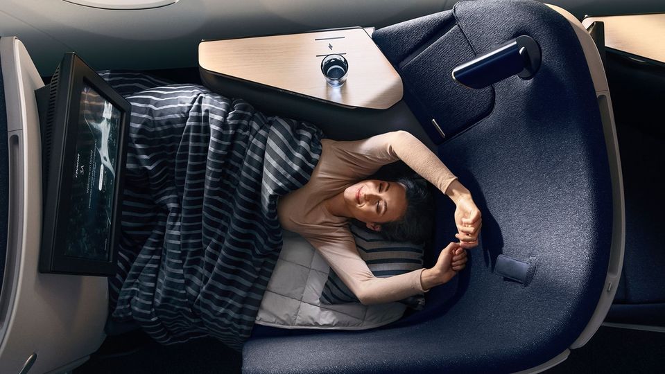 Finnair's all-new business class seat is more like a lounge.