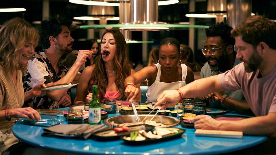 Gunbae, a lively Korean BBQ restaurant tailor-made for social meet-ups.