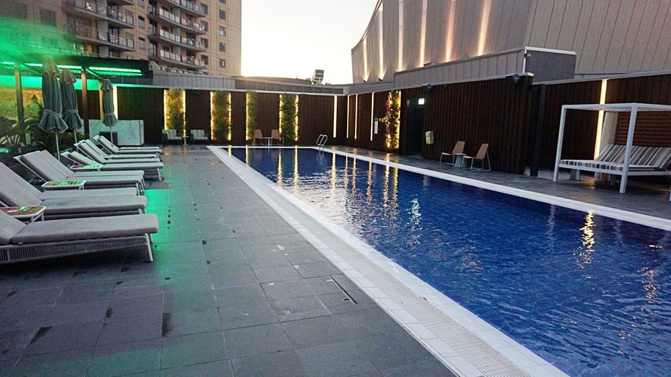The pool and spa are excellent places to catch some rays.