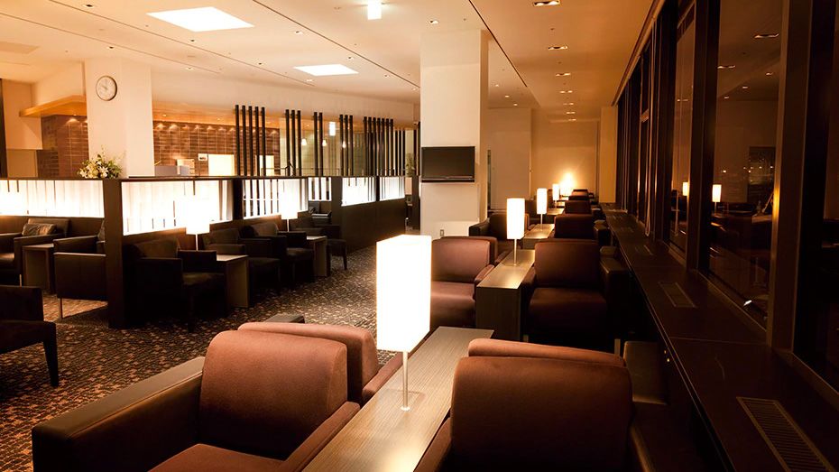 The ANA Lounge at Tokyo Haneda is open to guests travelling in business class.