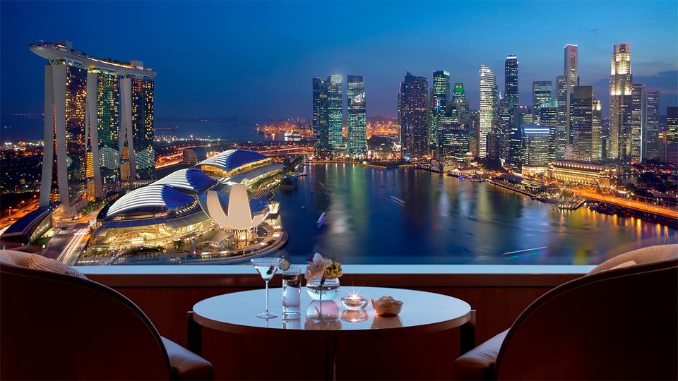 The Club Lounge boasts an incredible view across Marina Bay.