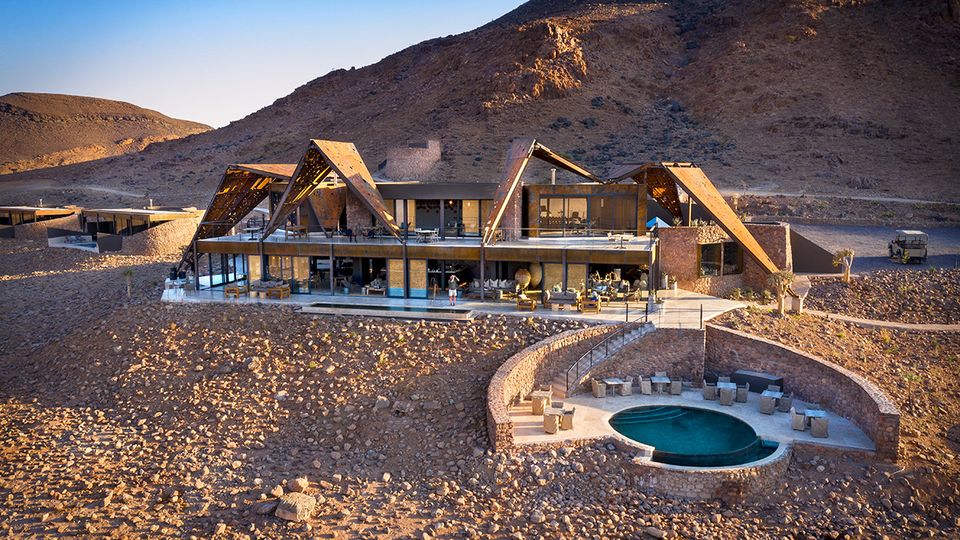 The architecture at andBeyond Sossusvlei Desert Lodge speaks for itself.