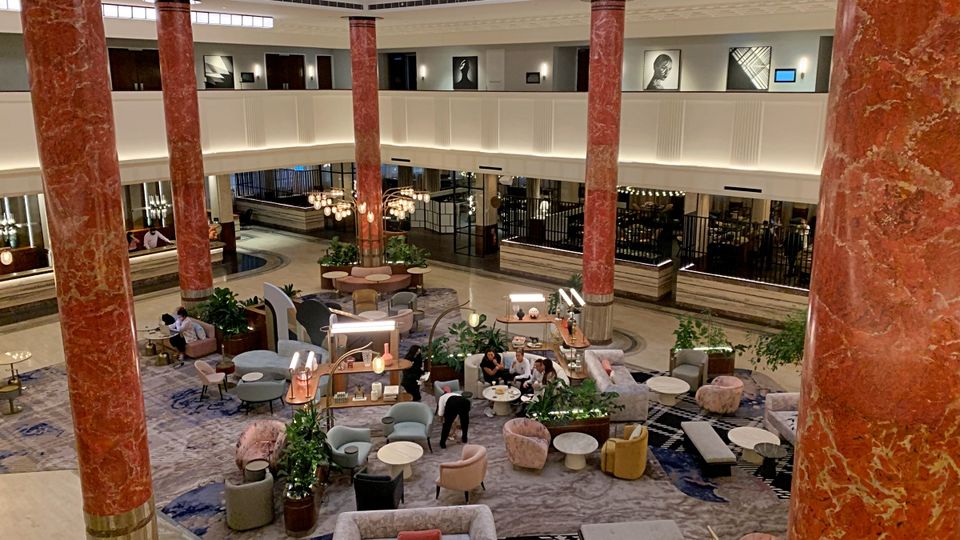 It's easy to get swept up in the 1930s style that Kimpton exudes.