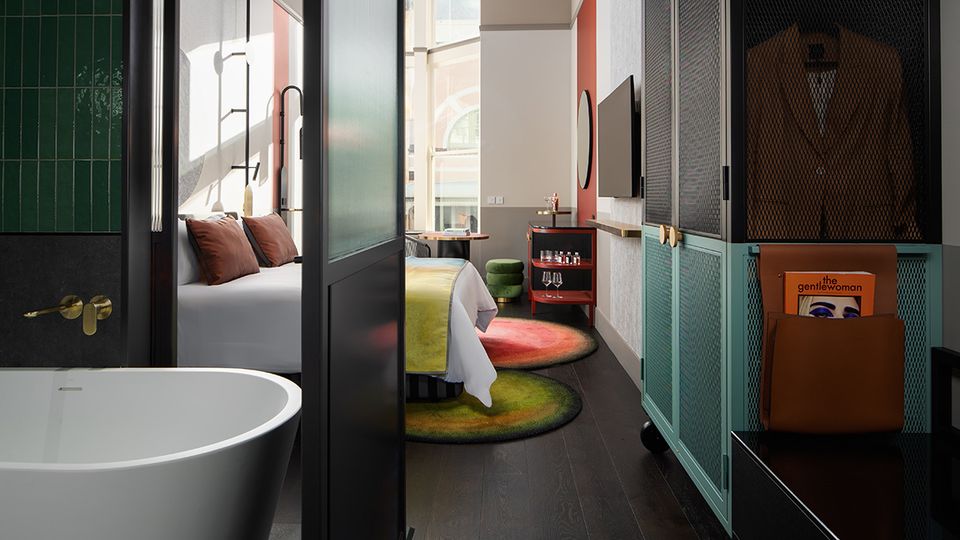 Decor follows the brand's signature style, with an industrial twist.