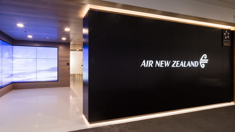 Most Star Alliance airlines flying from Sydney direct travellers to the Air New Zealand lounge.