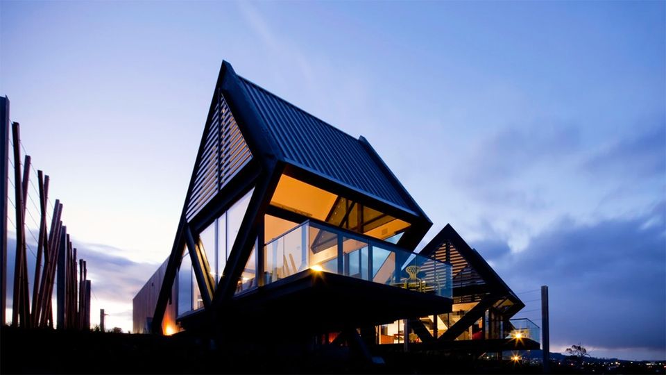 Walter Pavilion is the embodiment of Mona's architectural prowess.