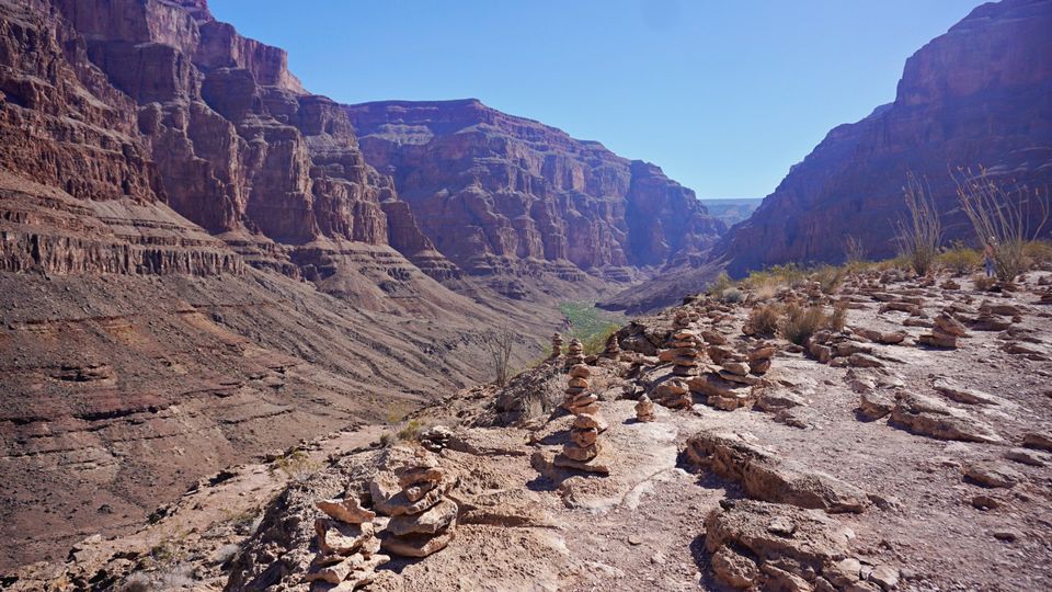 After landing in the canyon itself, you'll have time to walk around before a champagne toast.