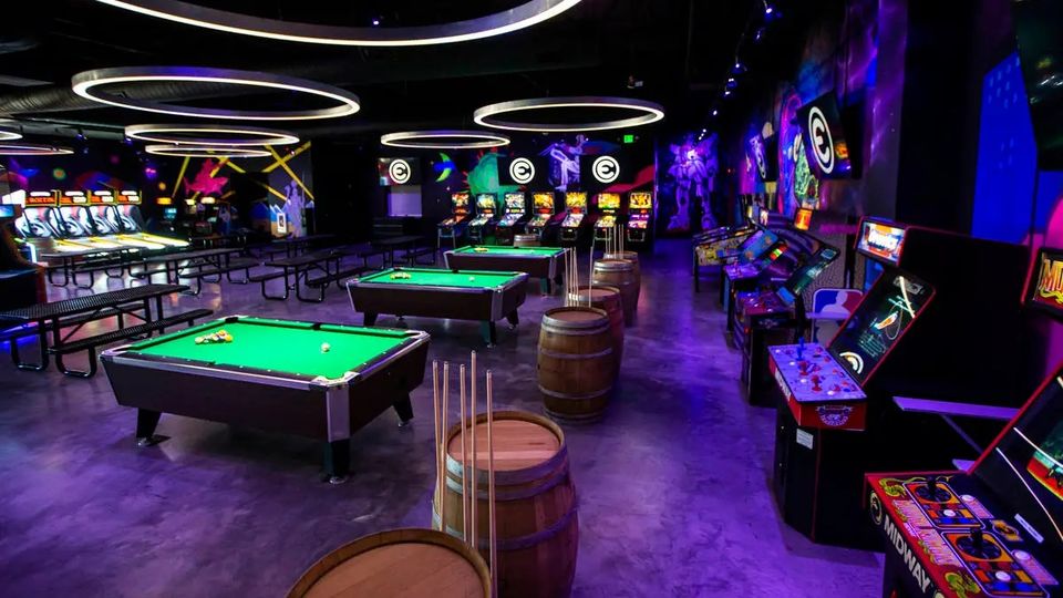 Area 15 also embraces conventional entertainment, with old-school arcade machines and pool tables.
