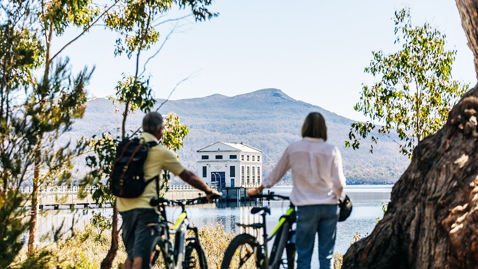 Spring temperatures are perfectly suited to exploring the surrounds by bike.