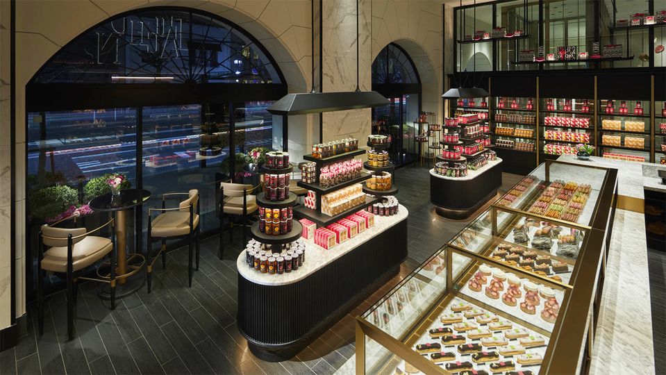 Fauchon L'Hotel Kyoto houses 70 rooms and suites, as well as a Fauchon bakery.