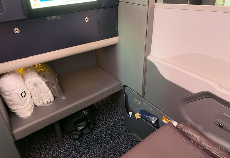 Rows 11, 91 and 96 on Singapore Airlines' A380 business class all come with much more legroom.