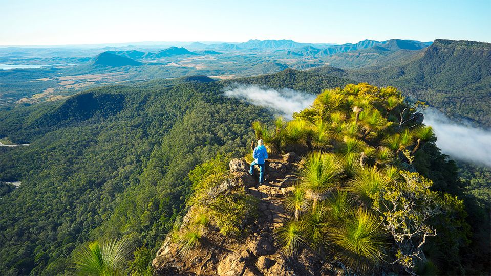 Explore the ridges and valleys of the Scenic Rim in South East Queensland.