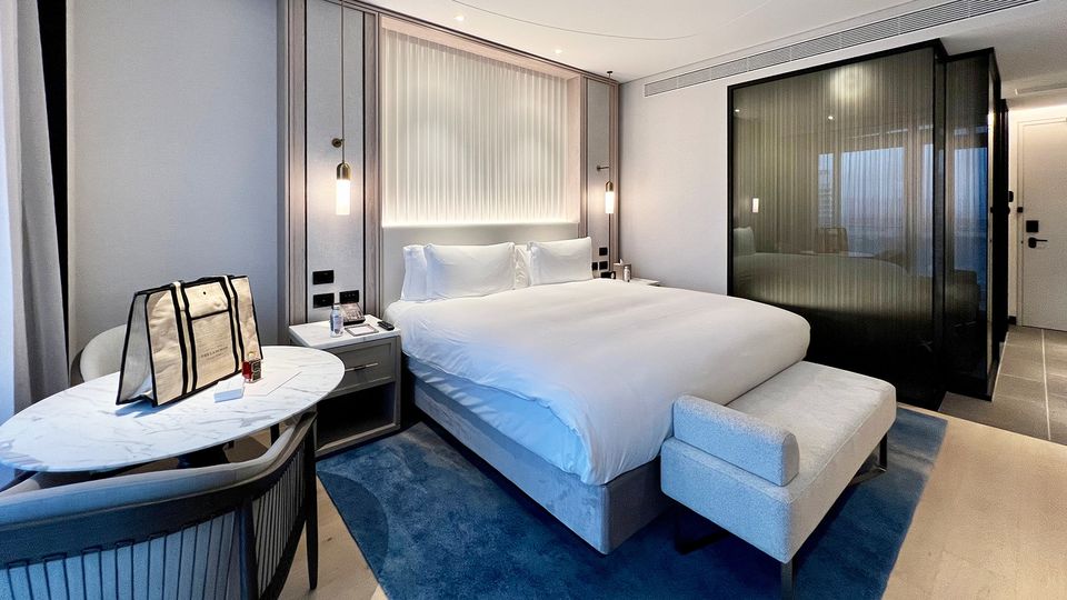 You won't be short of a perch, with deep cushioned chairs, a chaise and two lounges on the balcony.