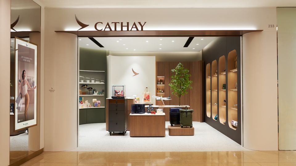 The Cathay store in Hong Kong's Cityplaza Mall has a decidedly premium look.