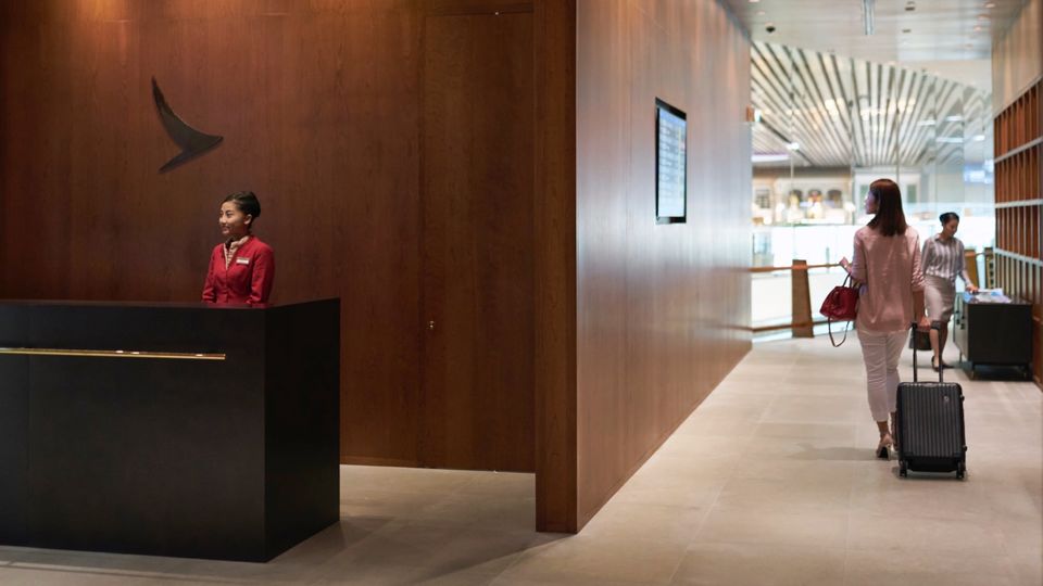 Cathay Pacific's Singapore Changi T4 lounge.