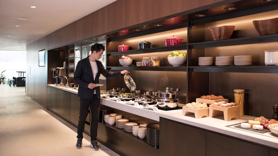 Take your pick from the lounge's bountiful buffet counter.