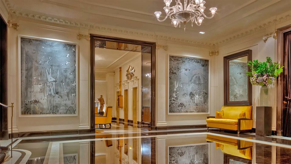Stepping inside The Carlyle is akin to visiting a contemporary art gallery - dazzling at every turn.