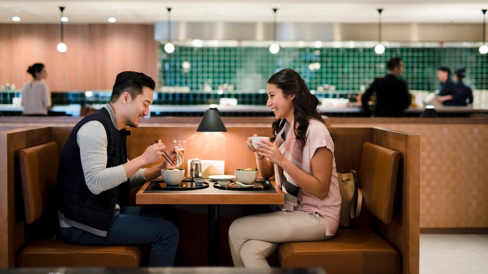 As with all Cathay Pacific business class lounges, Narita is also in line for a hip Noodle Bar.