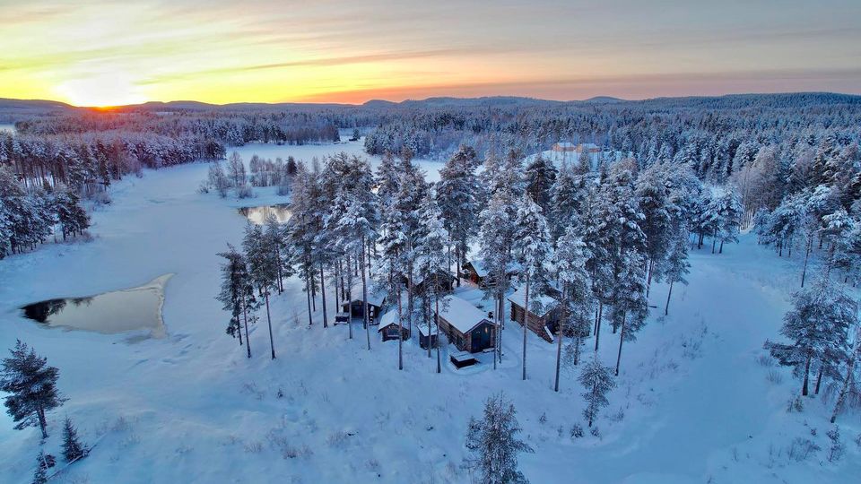Arctic Retreat offers winter activities from mid December through to early April.. Graeme Richardson