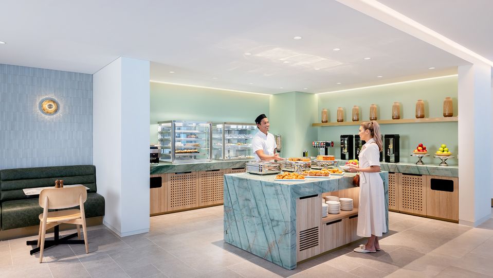 Sweet treats, snacks and drinks are available at the self-service buffet.