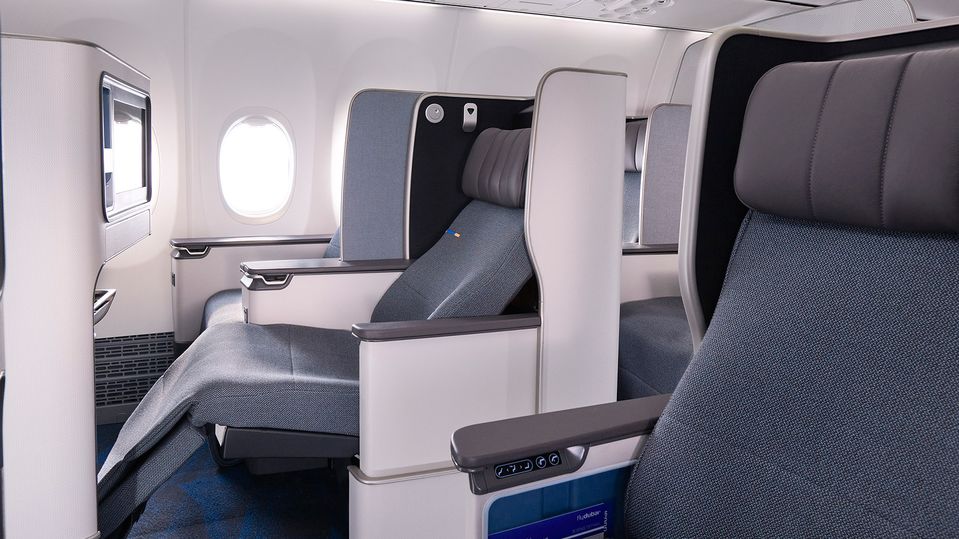 FlyDubai will operate the two business class seats simultaneously.