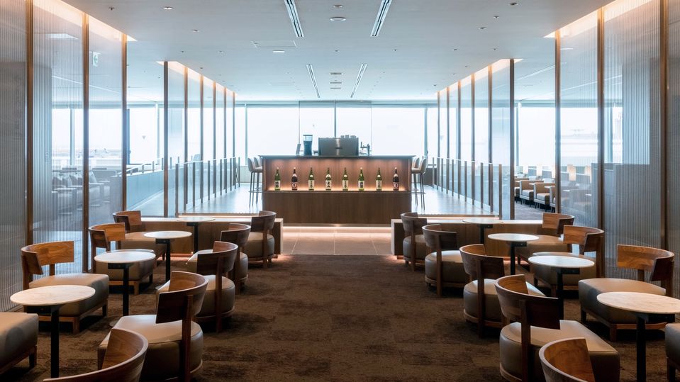 The first class ANA Suite Lounge.
