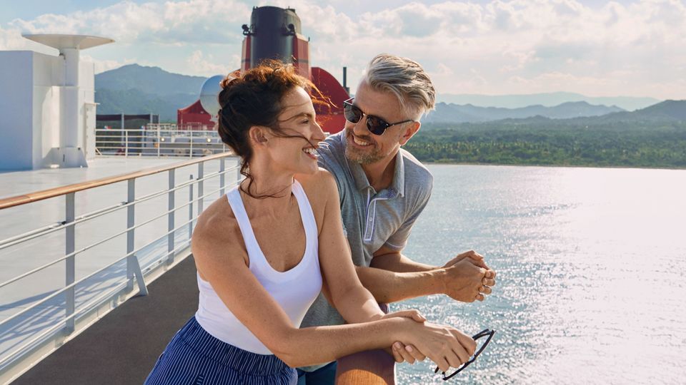 A Cunard cruise is a fantastic way to see the world, allowing you to wake up in diverse ports and enjoy the beauty of the ocean – in style. © Cunard
