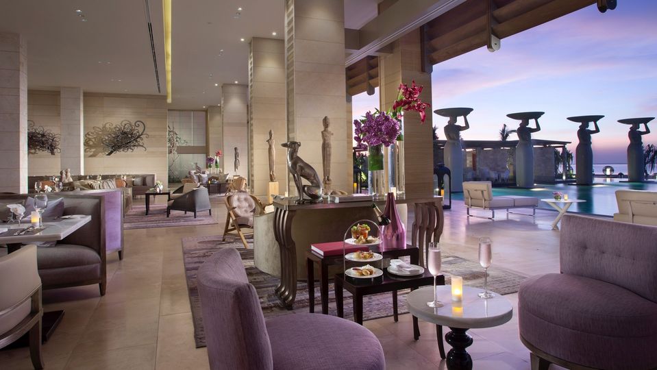 The Lounge is open exclusively to guests of The Mulia and Mulia Villas.