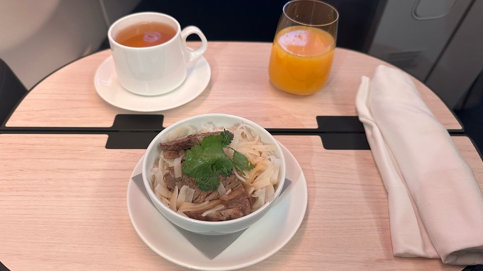 Vietnamese-style lemongrass beef brisket noodles on my Qantas Finnair A330 business class Sydney-Singapore flight.