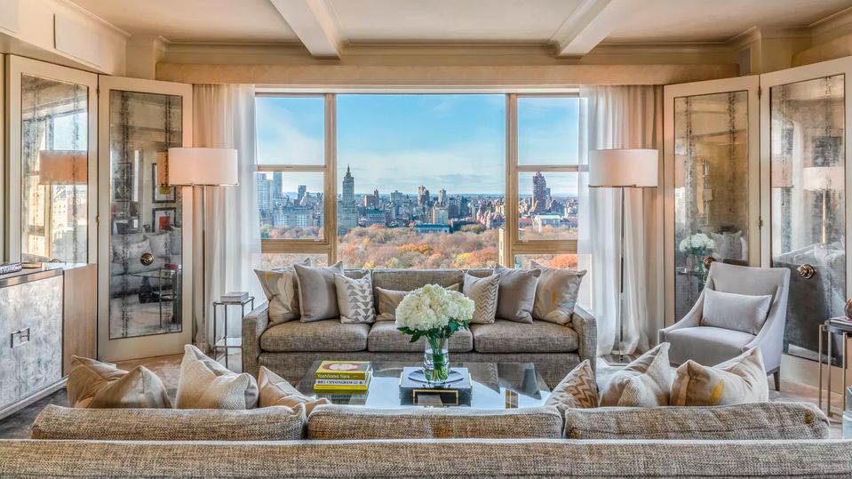 Enjoy views for days from the Presidential Suite.
