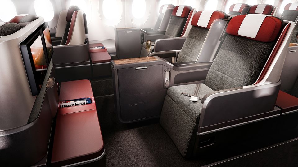 The original LATAM A350 business class.