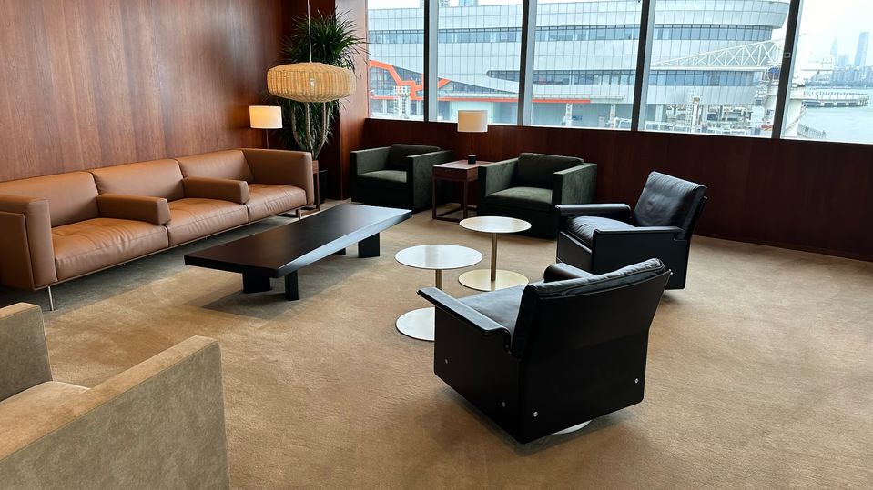 Cathay Pacific's Shekou Lounge.