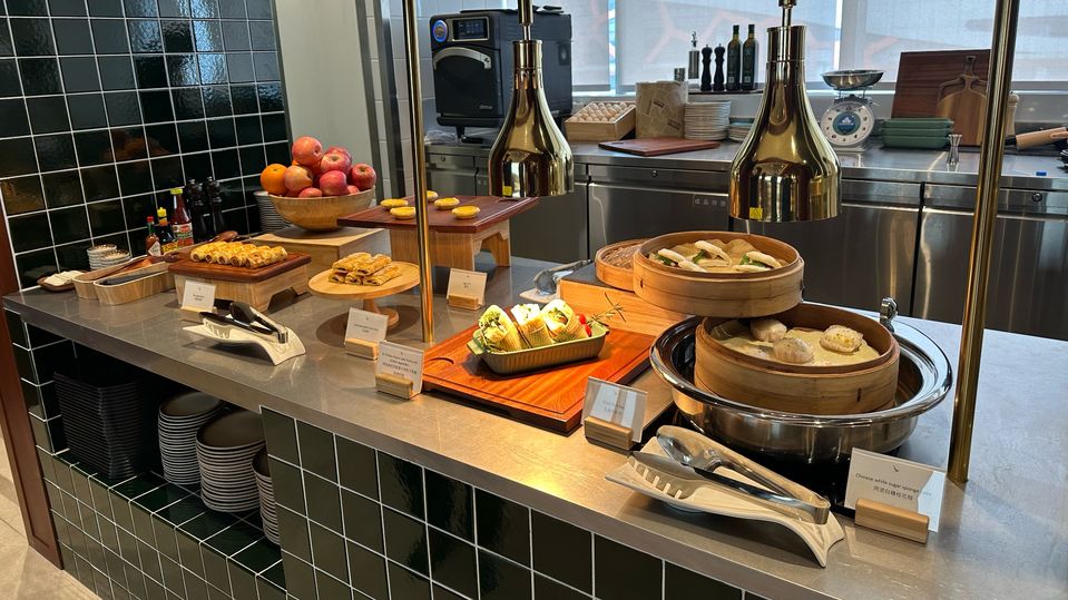 Cathay Pacific's Shekou Lounge.