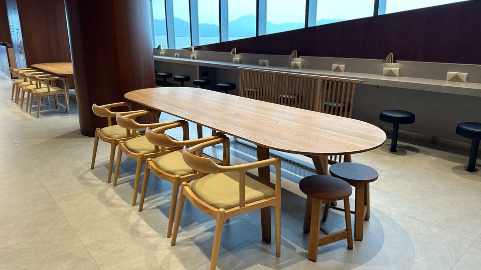 Cathay Pacific's Shekou Lounge.