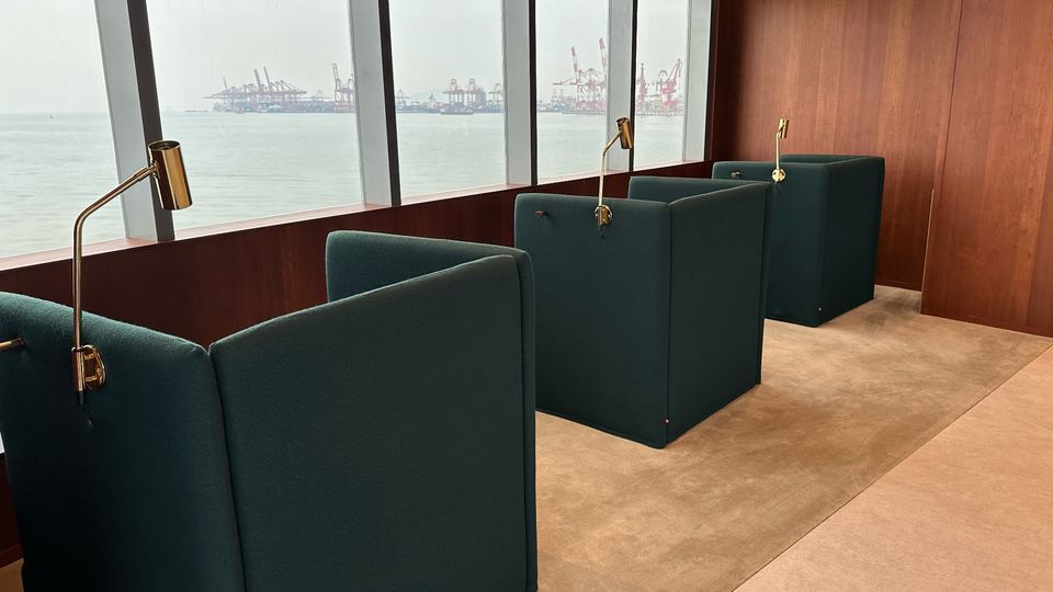 Cathay Pacific's Shekou Lounge.