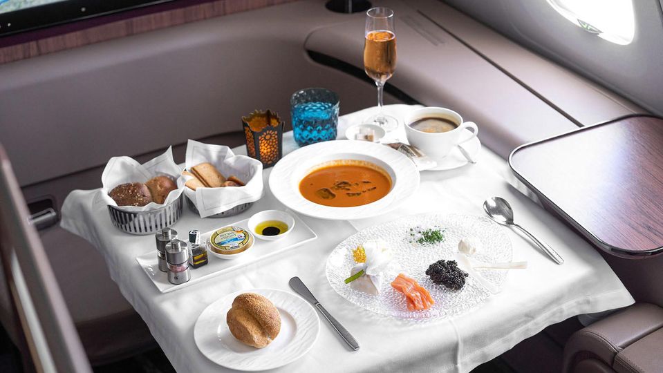 Meals can be pre-selected in first and business class.