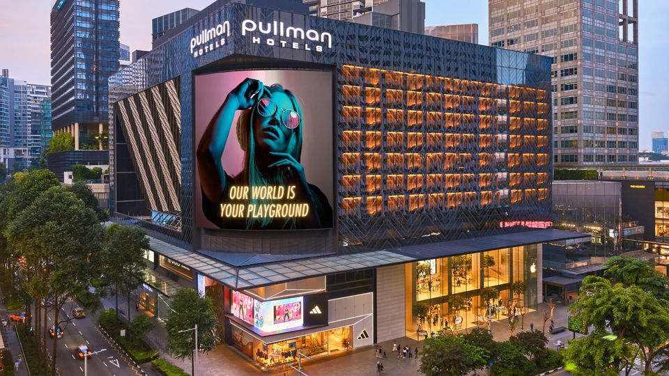 The Pullman Singapore Orchard is smack in the middle of the Orchard Road shopping scene.