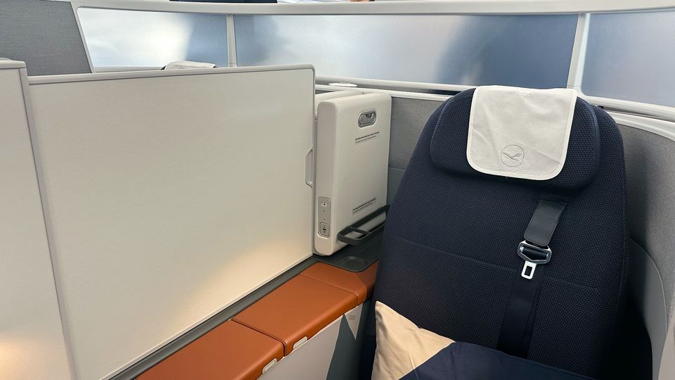 Closed and cosy: Lufthansa's A350 Allegris business class suite.