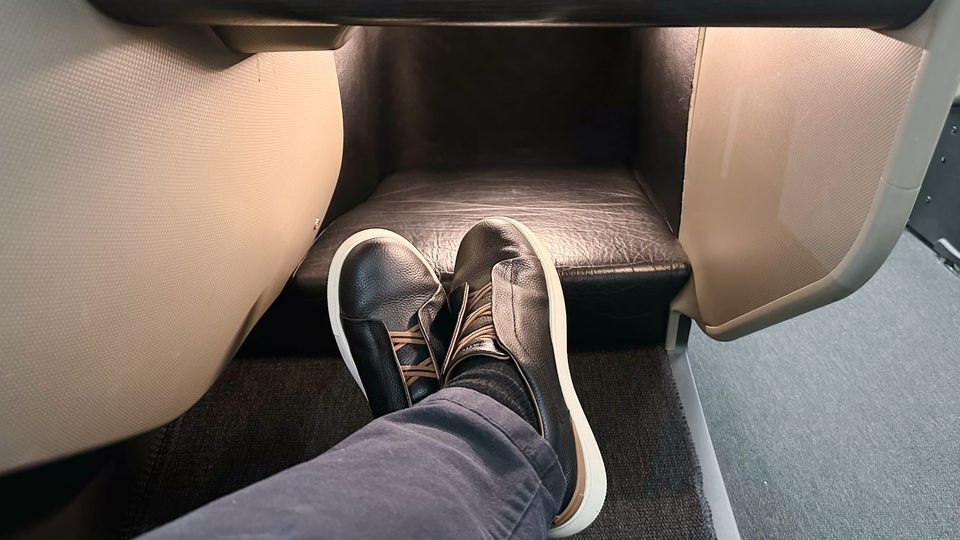 Plenty of room to stretch out in Qantas' 787 Business Suites.