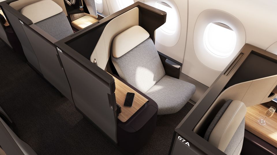 Qantas A350 business class.
